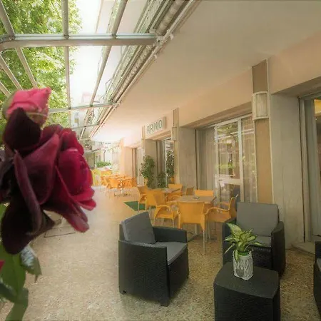 Hotel Arno Misano Adriatico