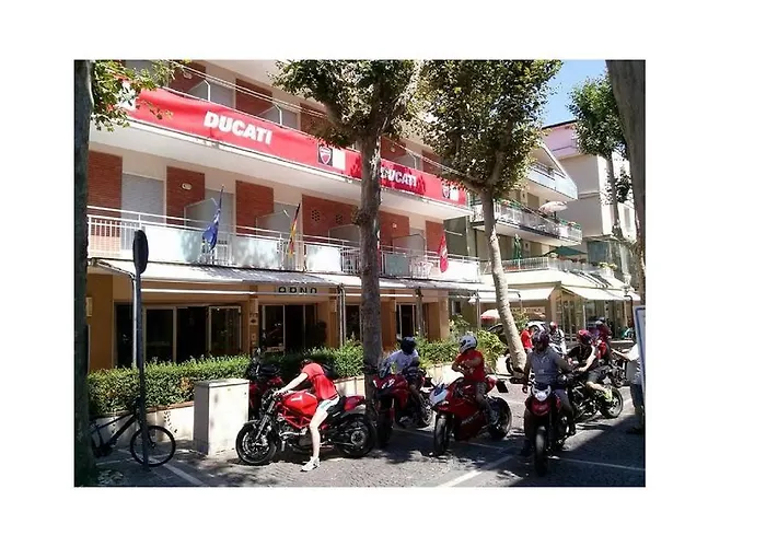 Hotell Arno Misano Adriatico