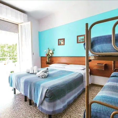 Arno Hotel