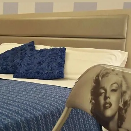 Hotel Arno 2*