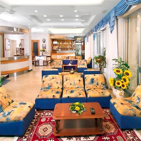 Hotel Arno