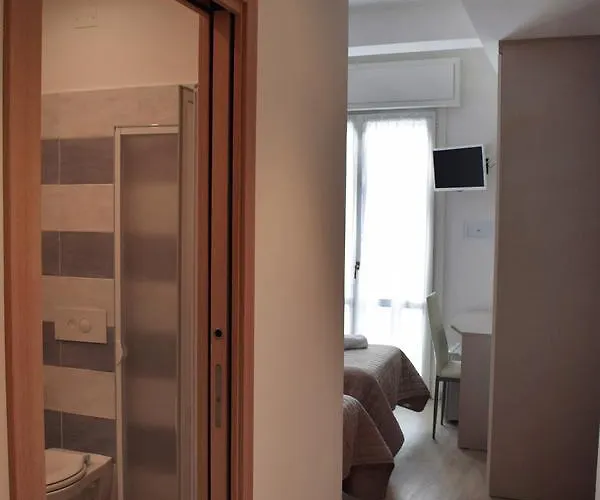 Otel Arno Misano Adriatico